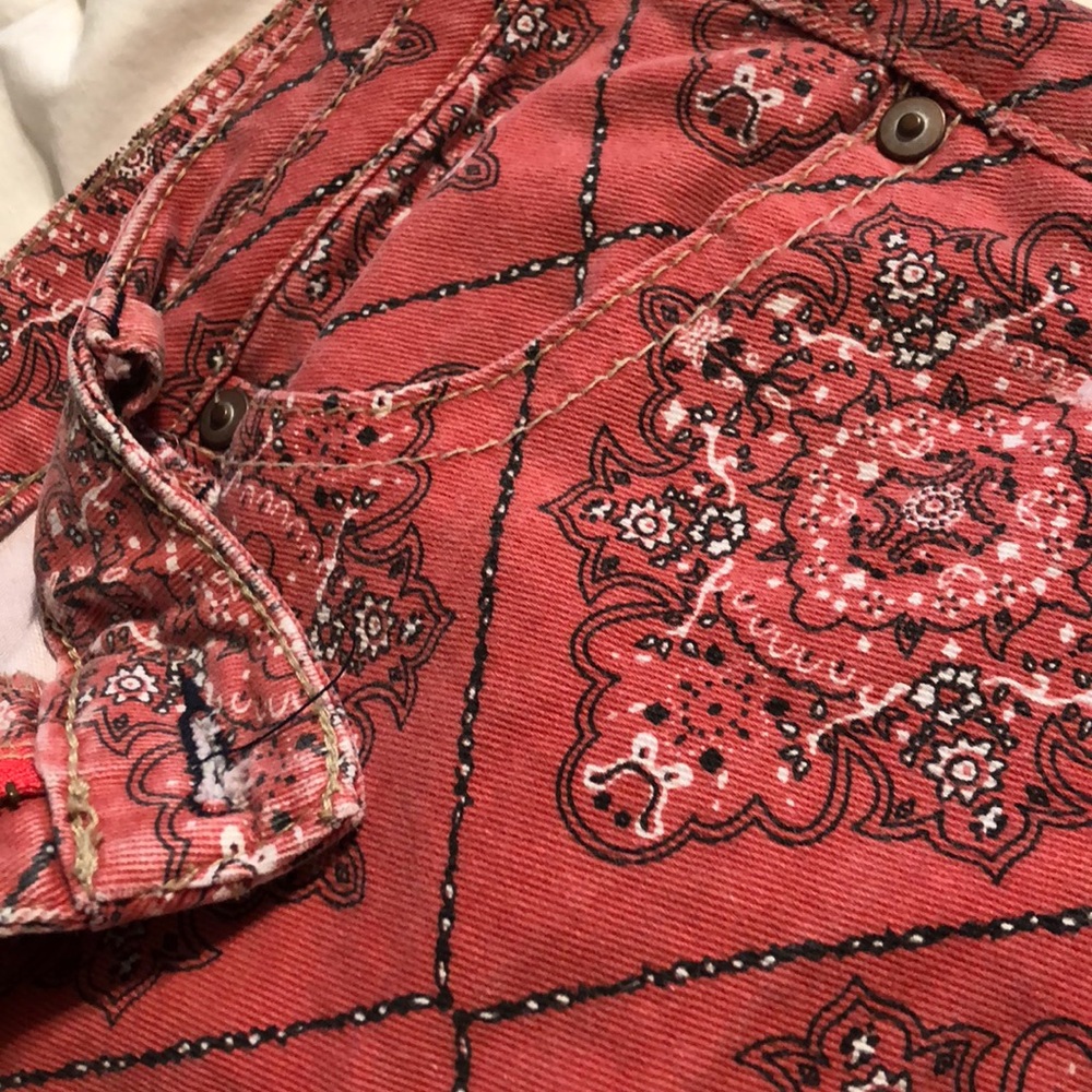 Pattern shorts - Picture 2 of 4